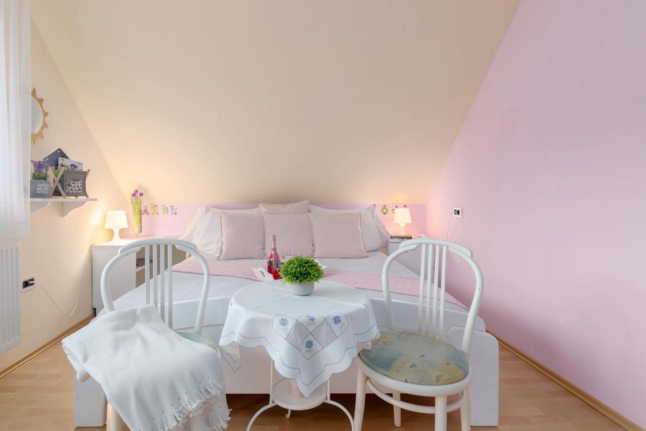 Apartments Sara بوينج المظهر الخارجي الصورة